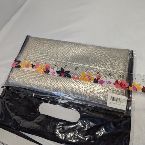 Chic Gold Metallic Faux Alligator Crossbody Mini NWT - Picture 13 of 14